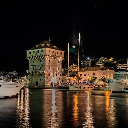 Nyaraló Mr.h Marina